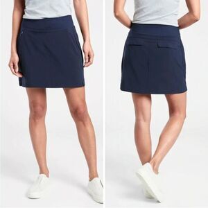 EXCELLENT CONDITION WOMEN’S SIZE 10 NAVY ATHLETA SOHO SKORT